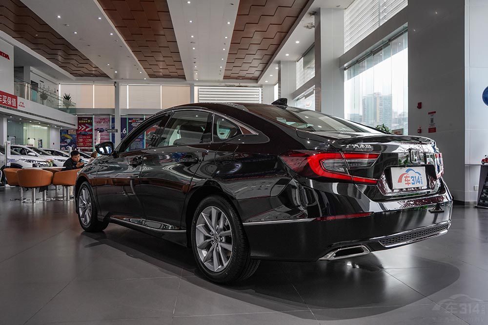 �¿��Ÿ����У�B���ҽ��г���ֻ����