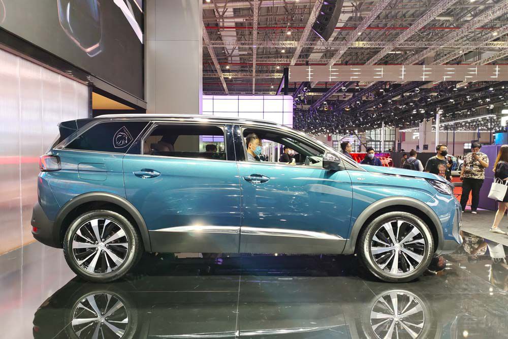 ˭˵20���SUV����ӵ�вٿغ��˶��У�