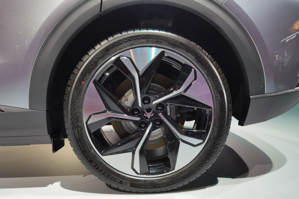 �ͳ����в����� ����綯SUV�Ƽ�������