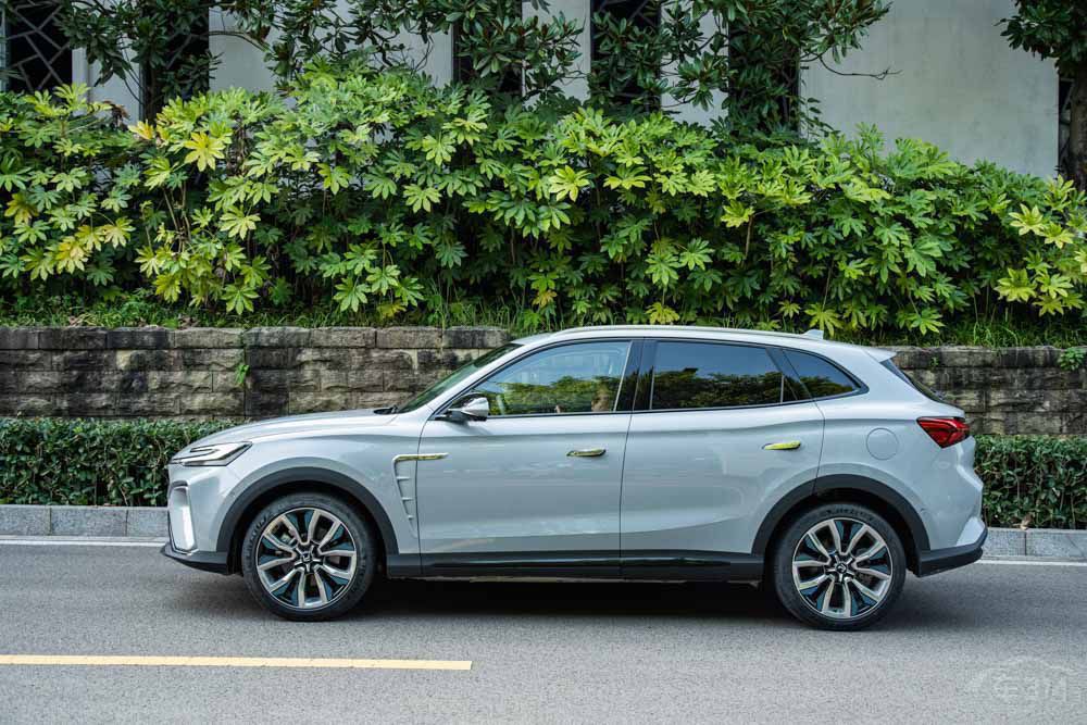 �ͳ����в����� ����綯SUV�Ƽ�������