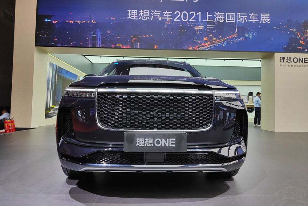 �½��ֿ̰����� �⼸��30��SUV��������