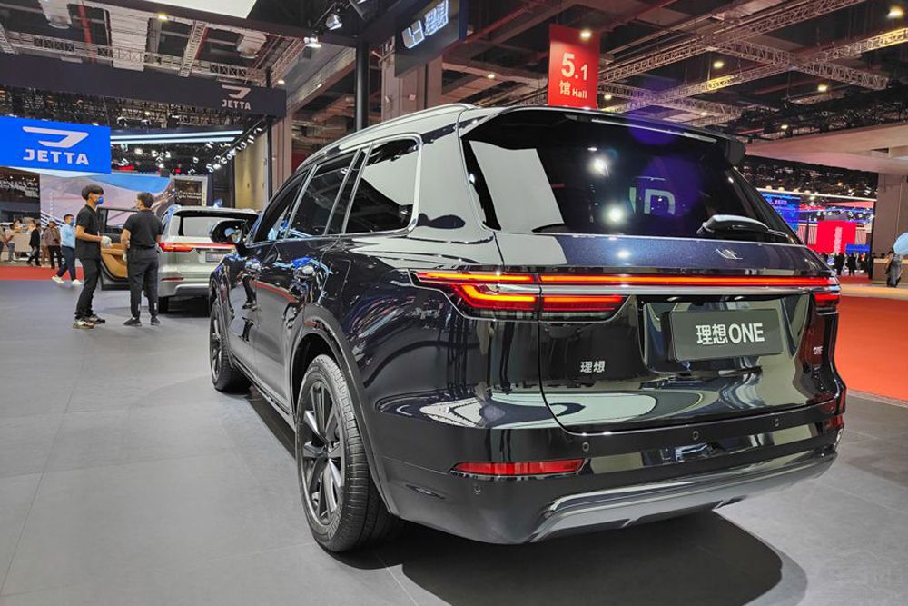 �½��ֿ̰����� �⼸��30��SUV��������