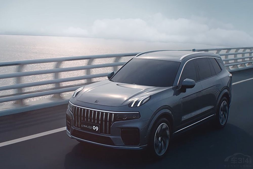 �½��ֿ̰����� �⼸��30��SUV��������