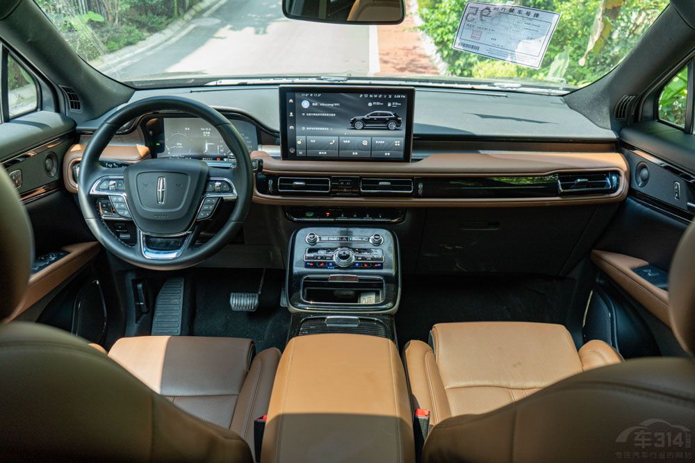 �½��ֿ̰����� �⼸��30��SUV��������