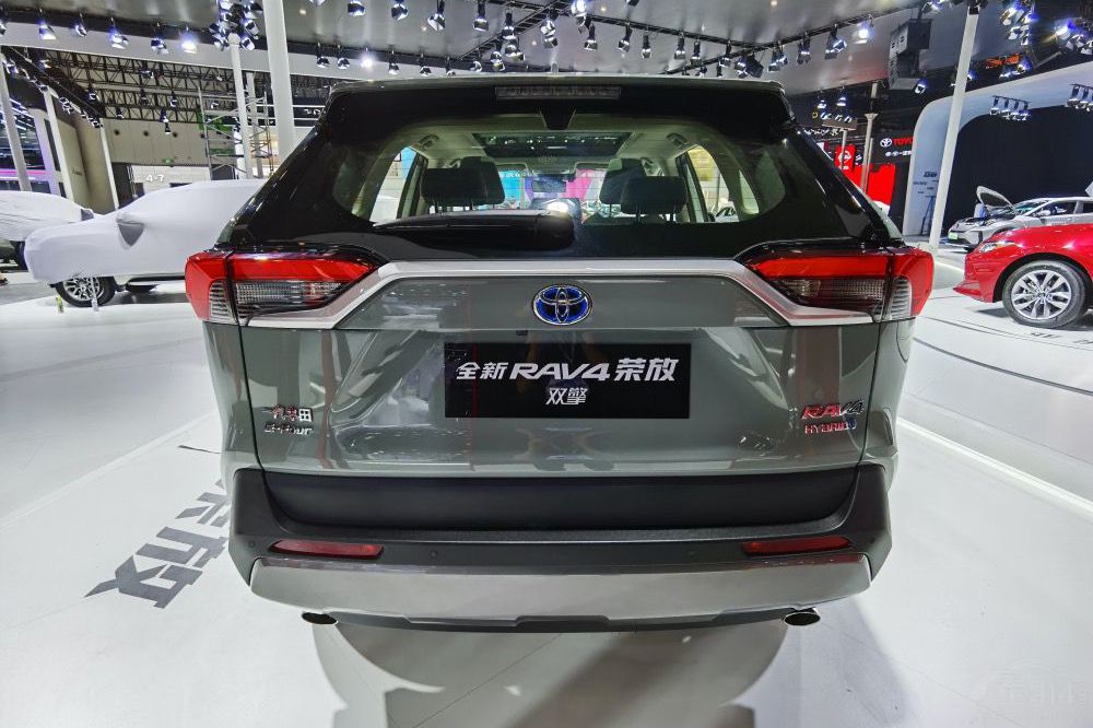 20����ϵSUV�Ƽ� �����濥������������