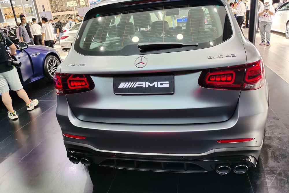 һ���̵㣺һ�ߺ���Ʒ������SUV��ѡ˭