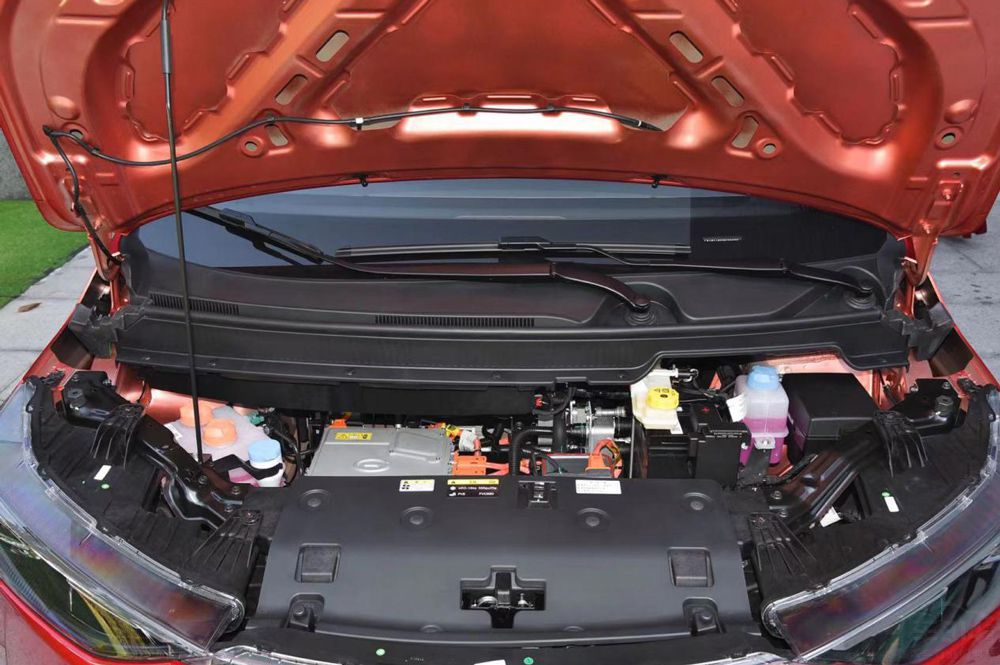 ����ID.3�ԱȺϴ�Z03  ���ü�����ѡ˭��