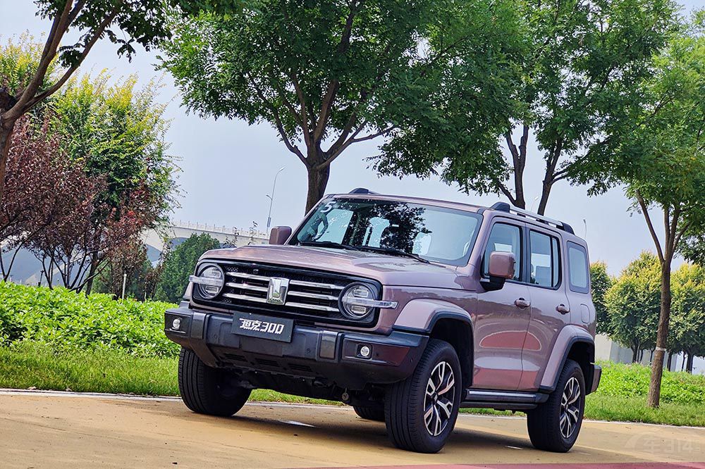 ��СǮ����ϵ�� 20����Լ۱�SUV�Ƽ�