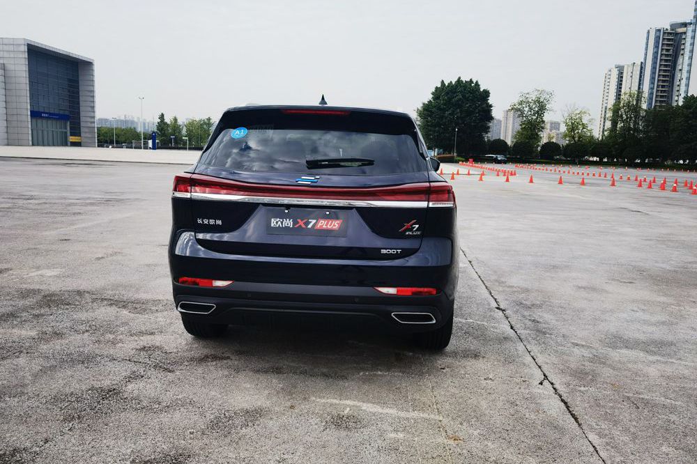 10���ͷҲ�������SUV���⼸̨������