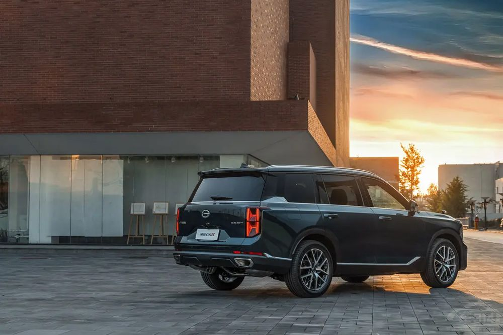 ��СǮ����ϵ�� 20����Լ۱�SUV�Ƽ�