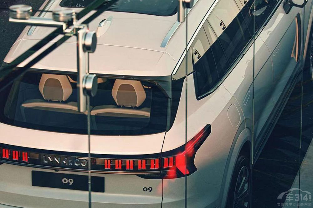 30����̨����SUV��ôѡ��һ�Ĵ��㿴��