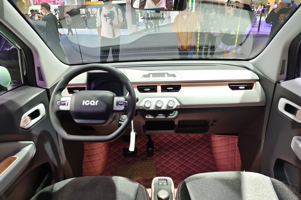 ���ݳ�չ���Լ۱��³� �뻻����׼���ˣ�