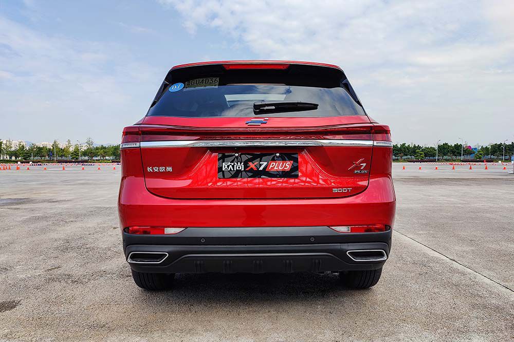 ����ŷ��X7