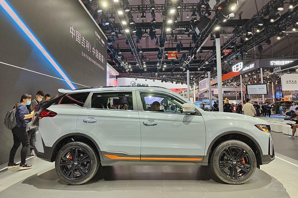 ����ŷ��X7