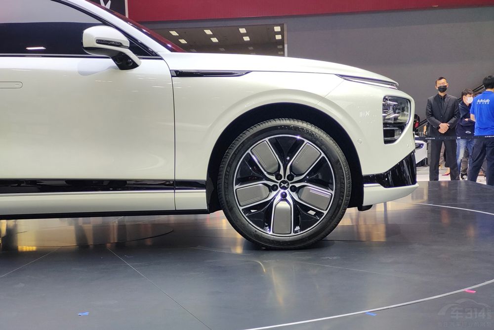 �̵���ݳ�չ�ϵ��ذ��³� ̹��500����