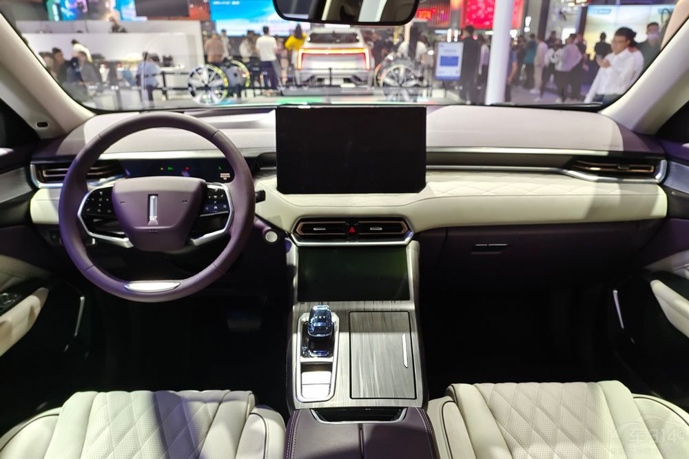 ���ݳ�չԲ����Ļ ��Щ��ֵ�ó�����ע��