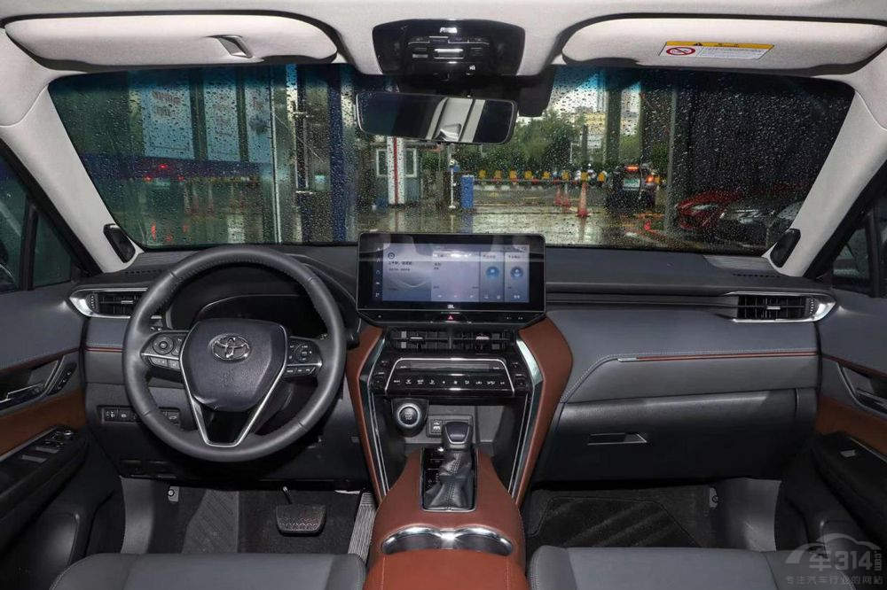 �ع�ʮһ����ϵ�ذ��³��� Ӣ�������Σ�