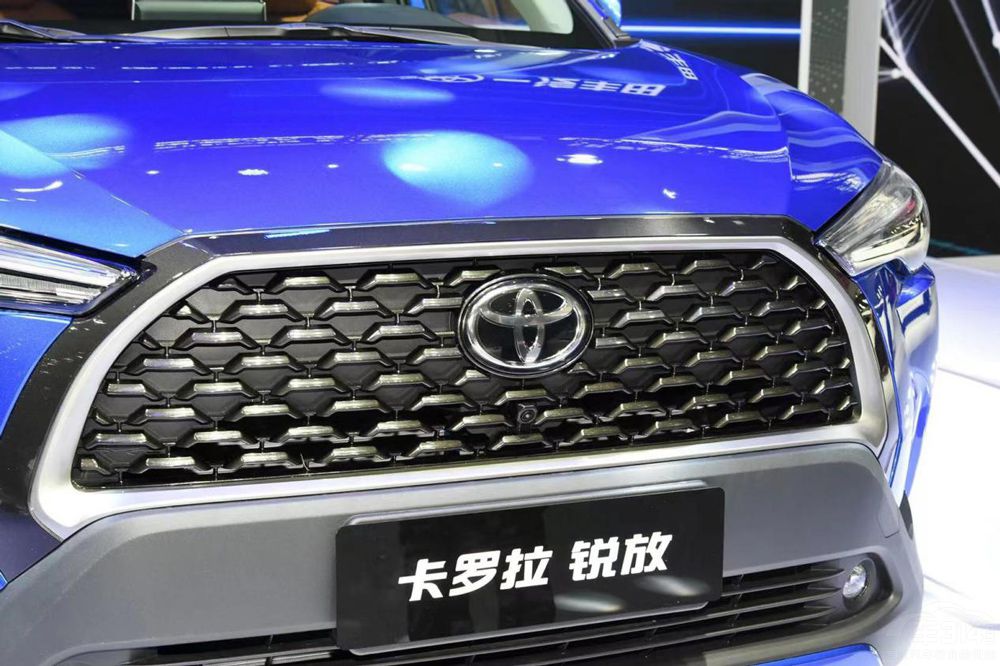 �ع�ʮһ����ϵ�ذ��³��� Ӣ�������Σ�