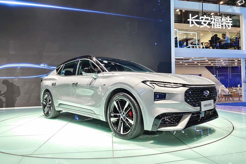 30����غ���SUV �������³�ֵ��һ����