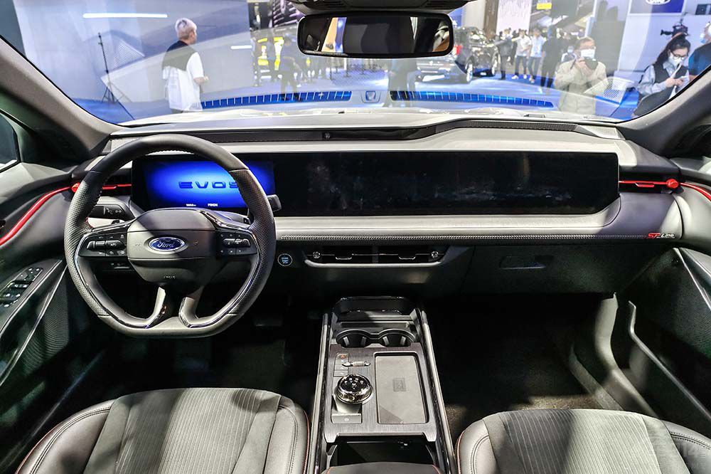 30����غ���SUV �������³�ֵ��һ����