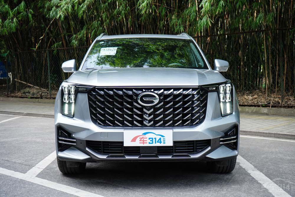 ���ڶ�������GS8 ����2.0TGDI��������