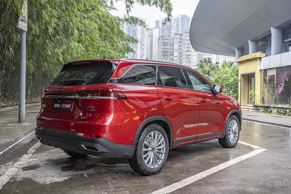ŷ��X7 PLUS���� �̵�ʮ����Լ۱�SUV
