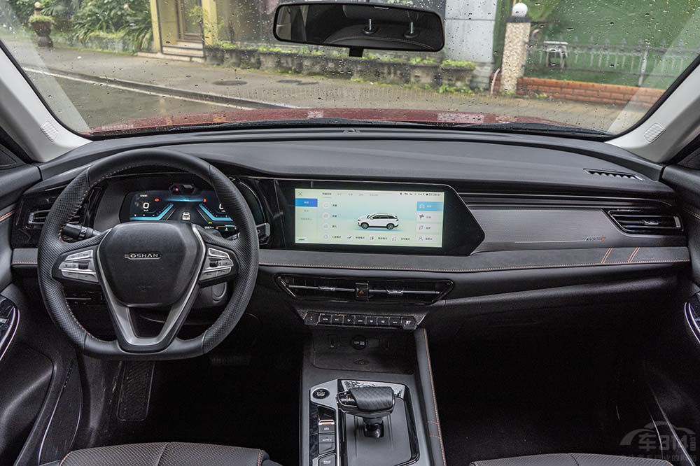 ŷ��X7 PLUS���� �̵�ʮ����Լ۱�SUV