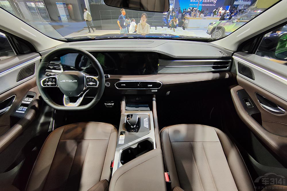 ŷ��X7 PLUS���� �̵�ʮ����Լ۱�SUV