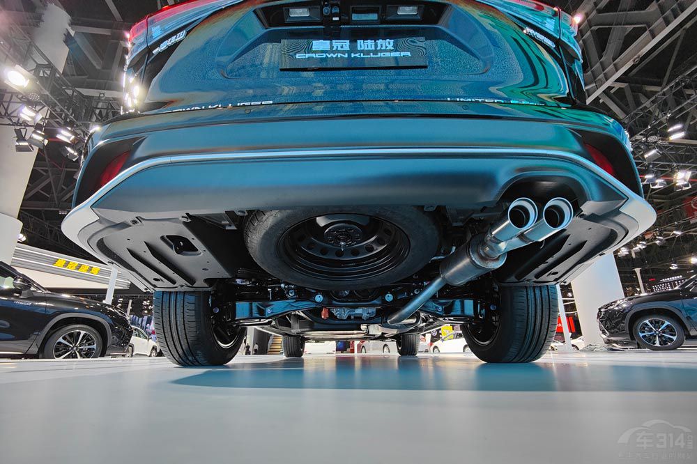 �̵��ռ�SUV ����ȫ�´���GS8����˭��