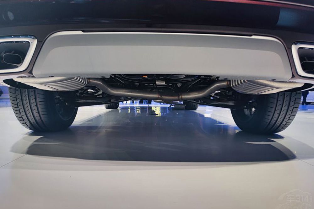 �̵��ռ�SUV ����ȫ�´���GS8����˭��