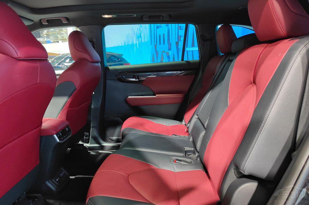 �̵��ռ�SUV ����ȫ�´���GS8����˭��