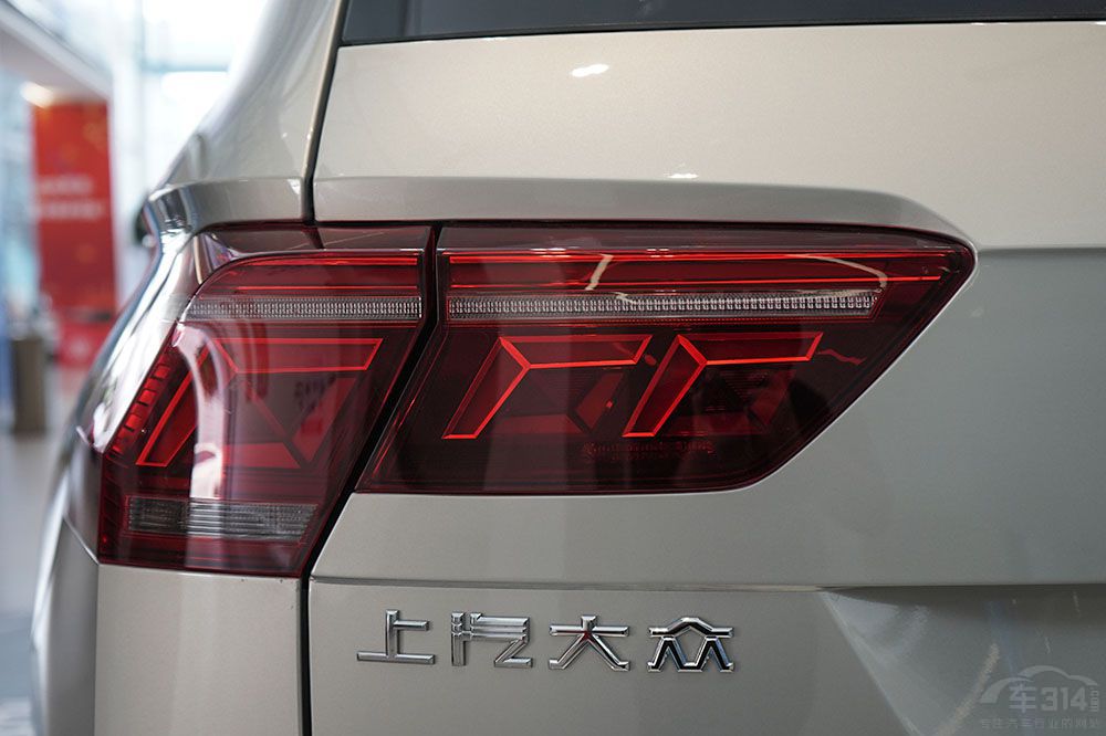 ����SUV���յ�ս��������ܷ�սʤ;��L