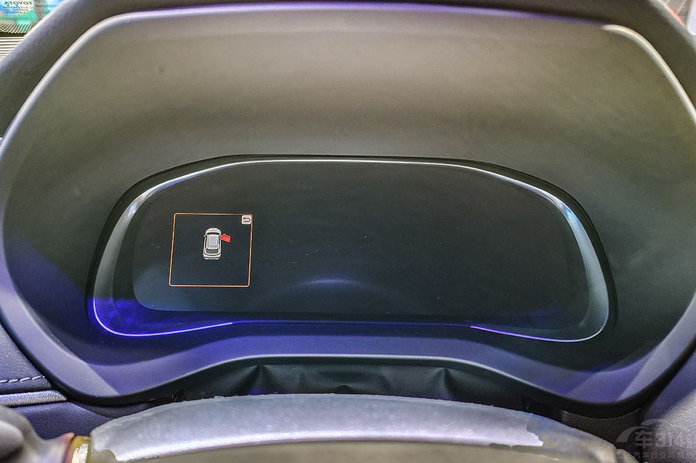 ����SUV���յ�ս��������ܷ�սʤ;��L