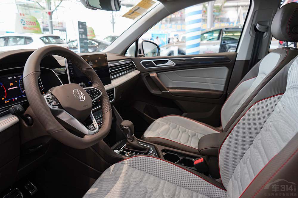 ����SUV���յ�ս��������ܷ�սʤ;��L