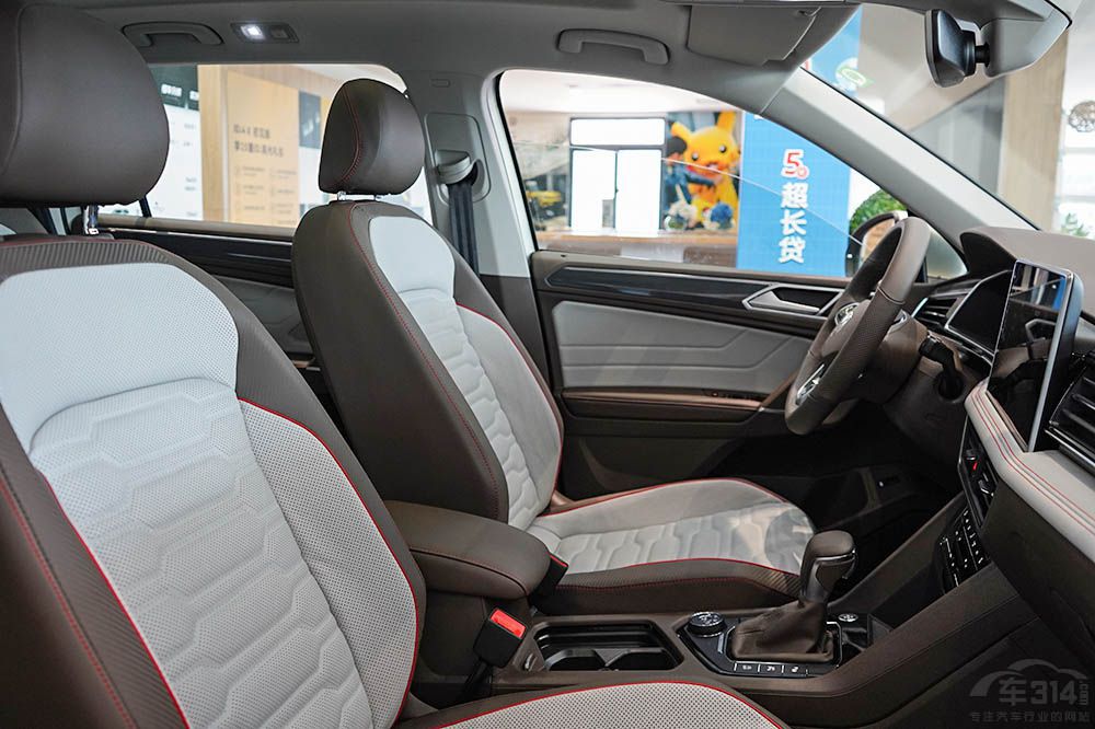 ����SUV���յ�ս��������ܷ�սʤ;��L