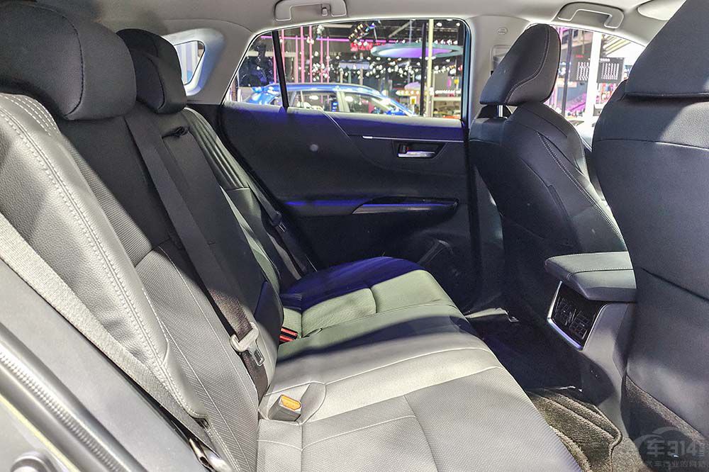 ����SUV���յ�ս��������ܷ�սʤ;��L