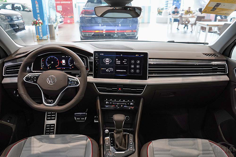 ����SUV���յ�ս��������ܷ�սʤ;��L