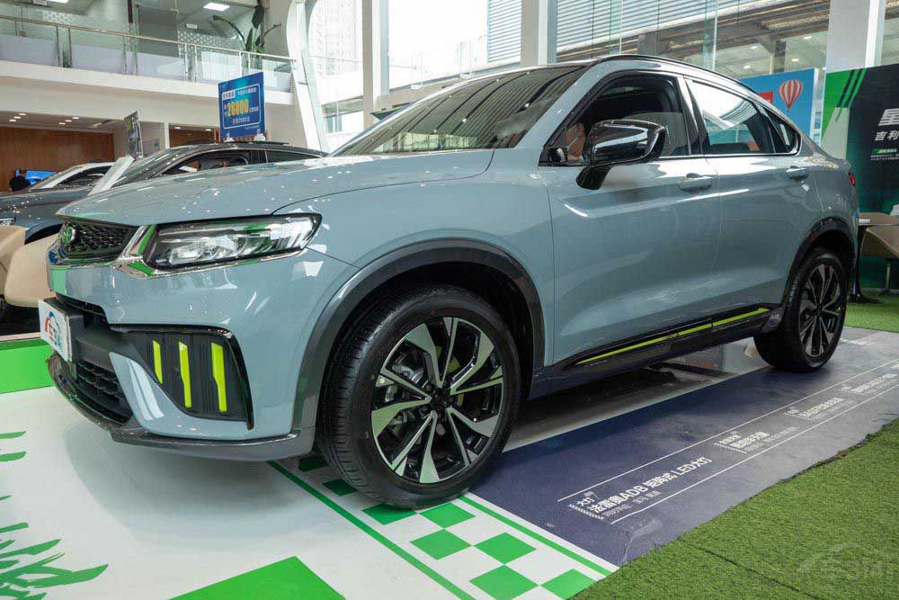 15�򼶱����SUV��ѡ��ԽS����UNI-T��