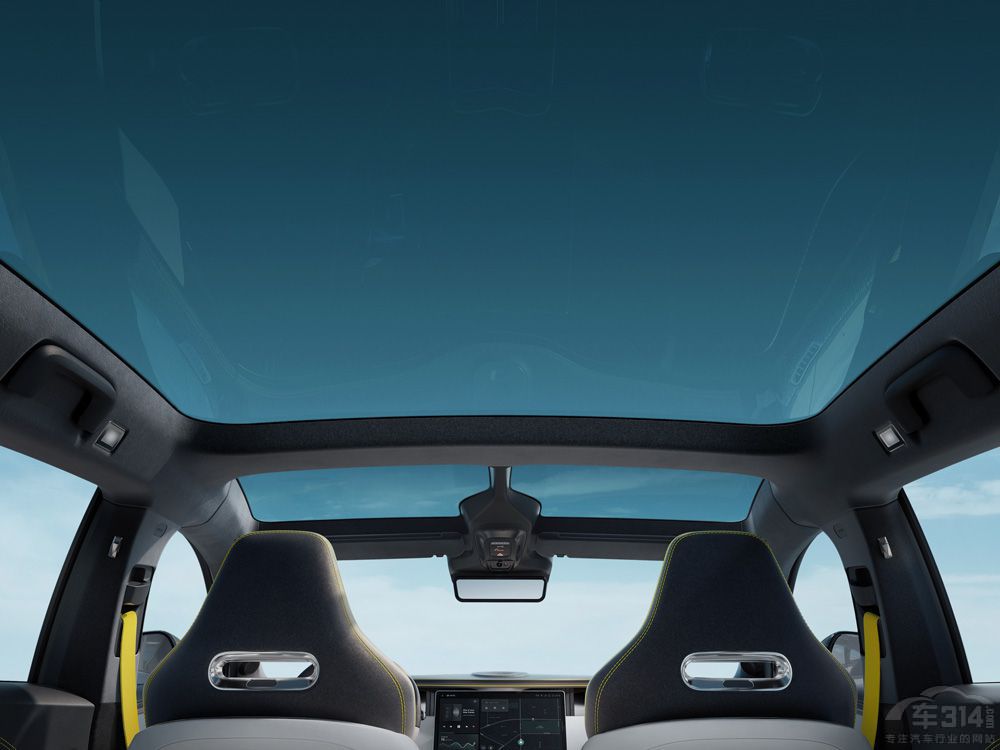 ά11ԱRX8 ˭ʵʤһ
