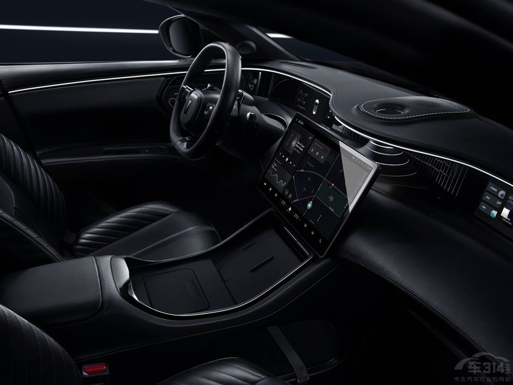 ά11ԱRX8 ˭ʵʤһ