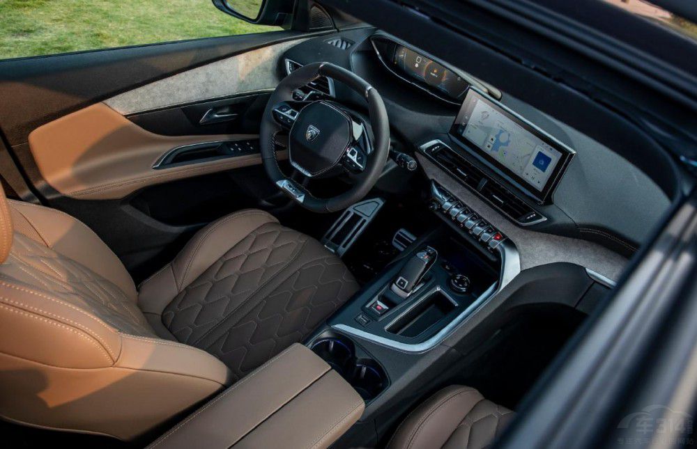 ·ʽ콢SUV 5008Щ