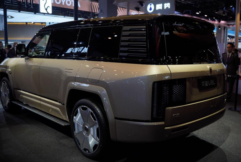 Ϻչ3SUV 綼
