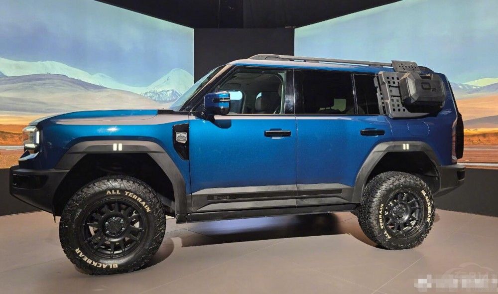 ֹ򣡳ɶչ4ذSUV