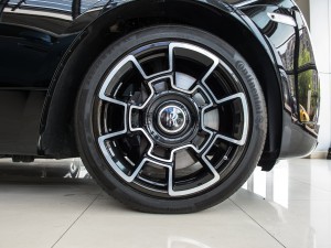 ˹˹ Ӱ 2016 Black Badge Edition