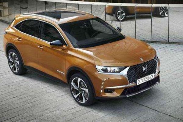 DS-7-CROSSBACK.jpg