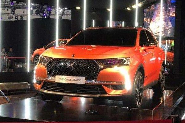 DS-7-CROSSBACK.jpg