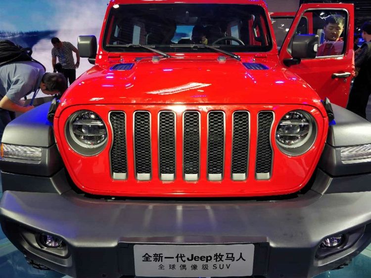 ȫ��Jeep�����˻���2.0T ���䵱�����