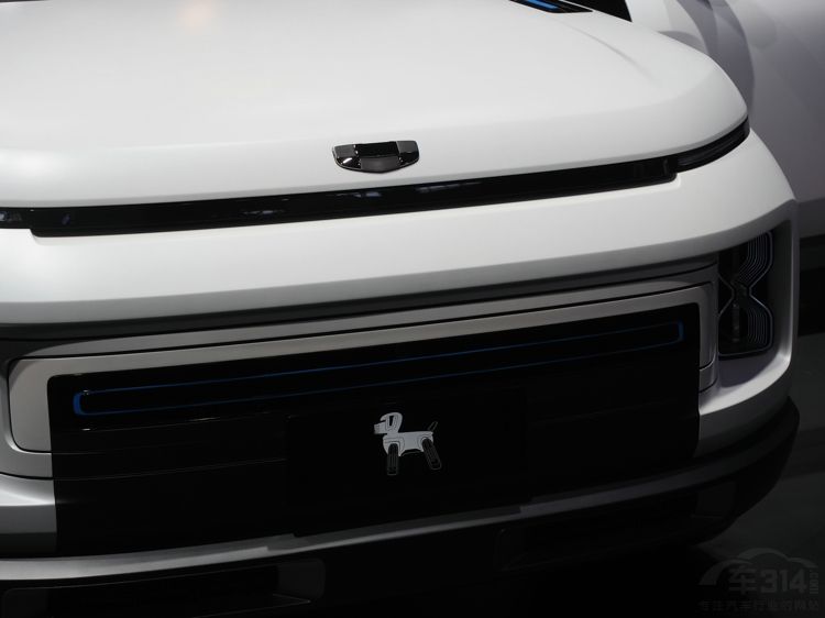 ��������ȫ�¸���SUV ���ͱȲ�Խ��ǰ��