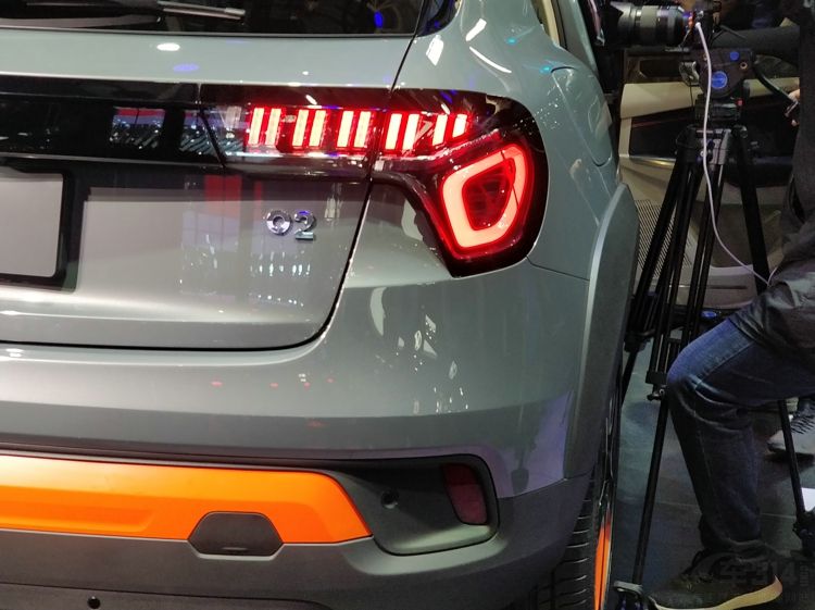 ���02�����״����� ��۱�WEY���˶���