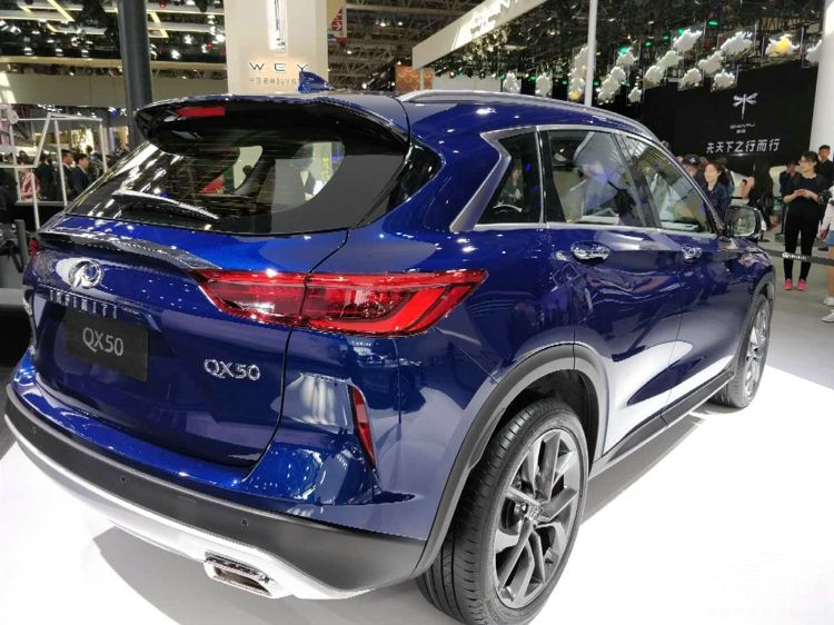 2018������չ ȫ��Ӣ�����QX50��������